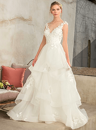 Casablanca Bridal 2302 LUNA
